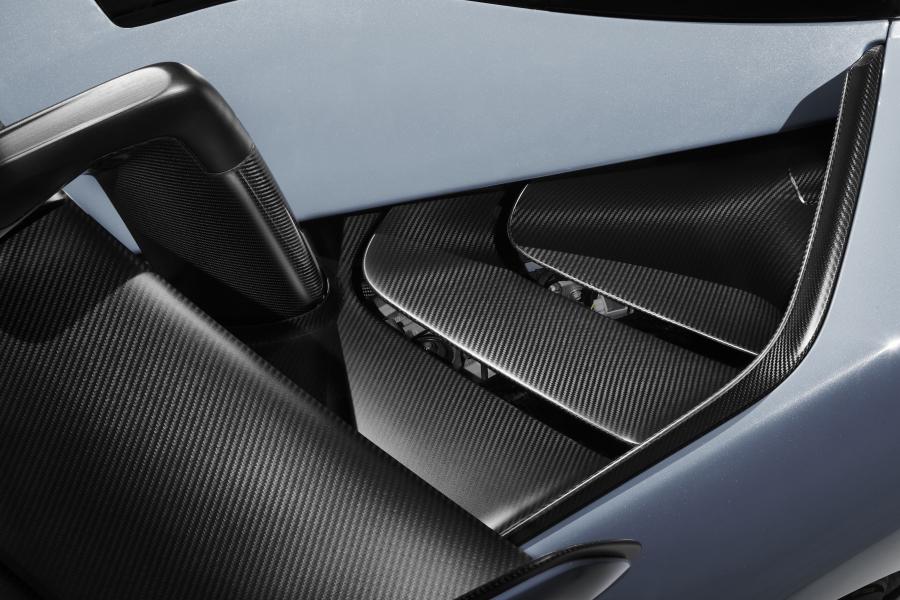 Детали экстерьера McLaren Senna (P15) 2018 года  (фото 33 из 84)